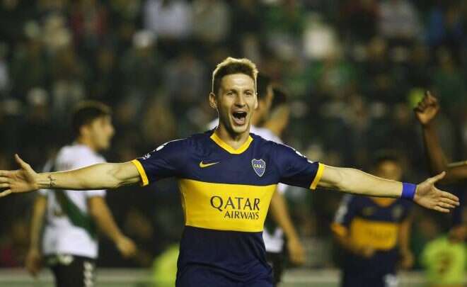 Boca en la cima de la tabla
