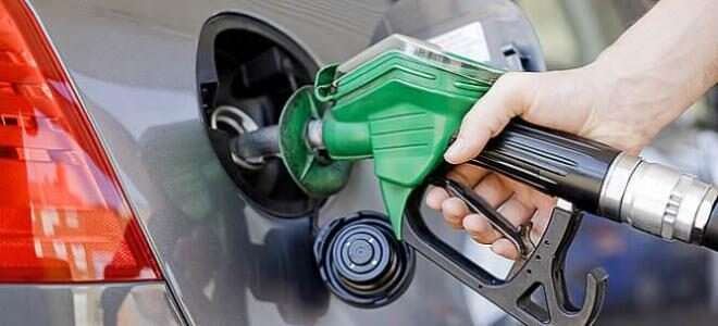 El Gobierno oficializó el incremento al impuesto a los combustibles postergado desde mayo