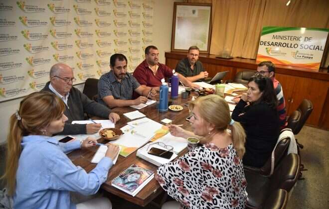 Carrizo recibió a Besga para acordar líneas de trabajo en conjunto