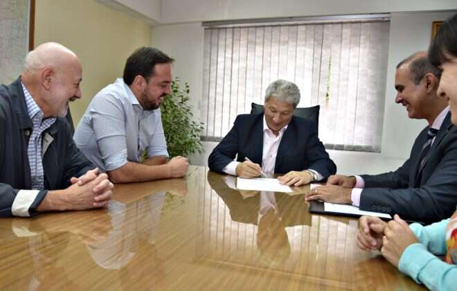 El IPAV transfirió predio a la Municipalidad de Santa Rosa