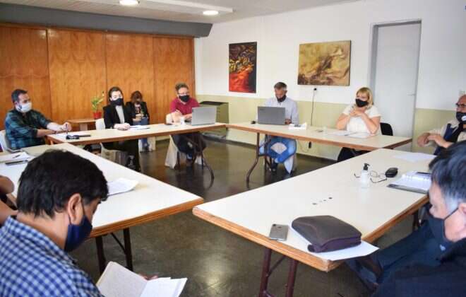La Dirección de Vialidad inició las paritas municipales en Santa Rosa