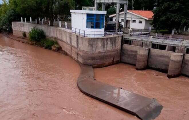 El Río Colorado duplicó su caudal y hay riesgo de desbordes