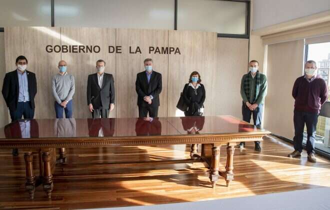 La UNLPam “organizará y gestionará” el Archivo General de la Gobernación