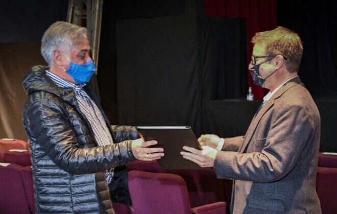Premian a un director de escuela por su trabajo en el oeste pampeano