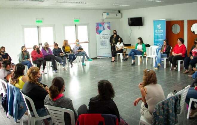 “Mujeres en Obra”: capacitación sobre derechos laborales
