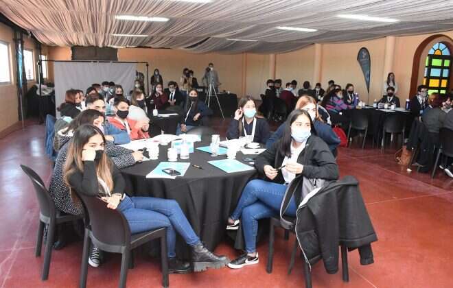 Proyecto de colegio piquense ganó la 17Â° edición del “Aprender a Gobernar”