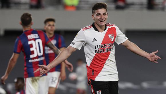 Con un póker de Julián Ãlvarez, el líder River goleó a Patronato en el Monumental