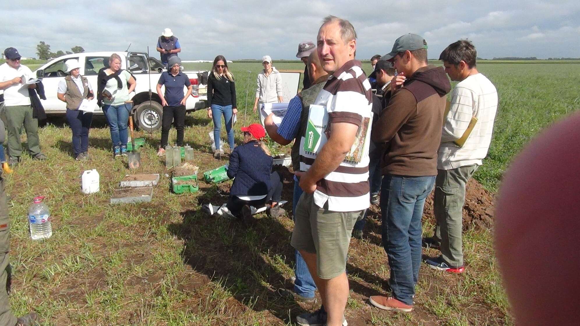 Continúa la capacitación a asesores en Planes de manejo de pasturas y cultivo del maní