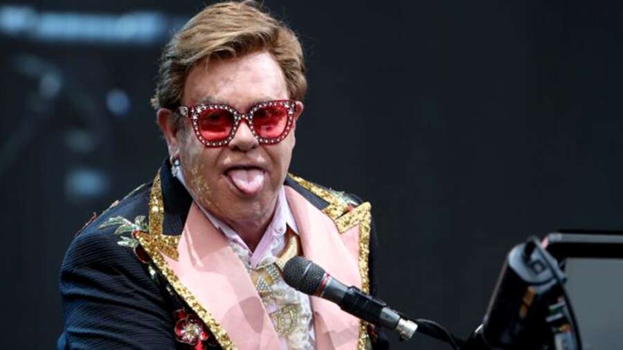 Elton John: los 75 años del salvaje baladista que vivió para contarlo