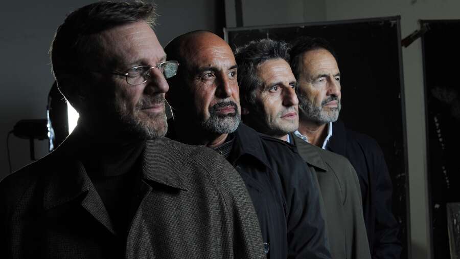Más vigentes que nunca, “Los simuladores” cumplen 20 años