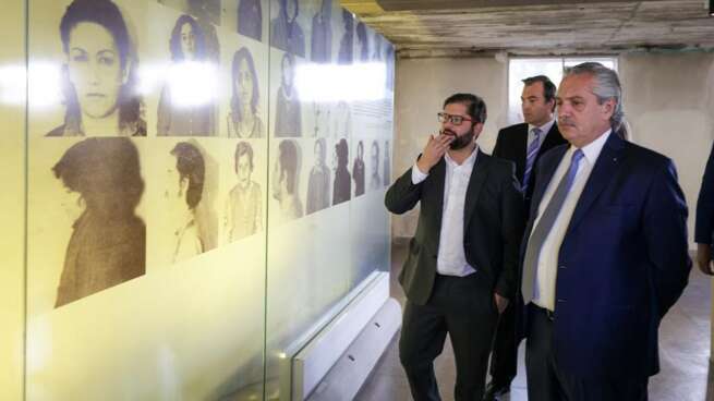 Fernández y Boric recorrieron el Museo Sitio de Memoria ESMA