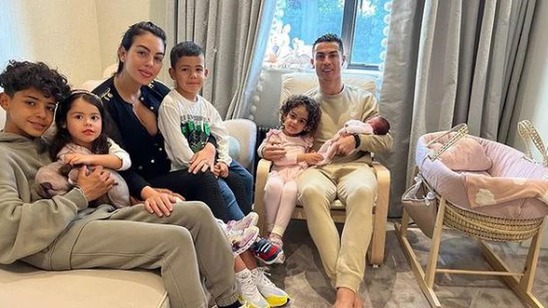 “Al fin juntos”: la primera foto de Cristiano Ronaldo, Georgina Rodríguez y su familia tras el nacimiento de su hija