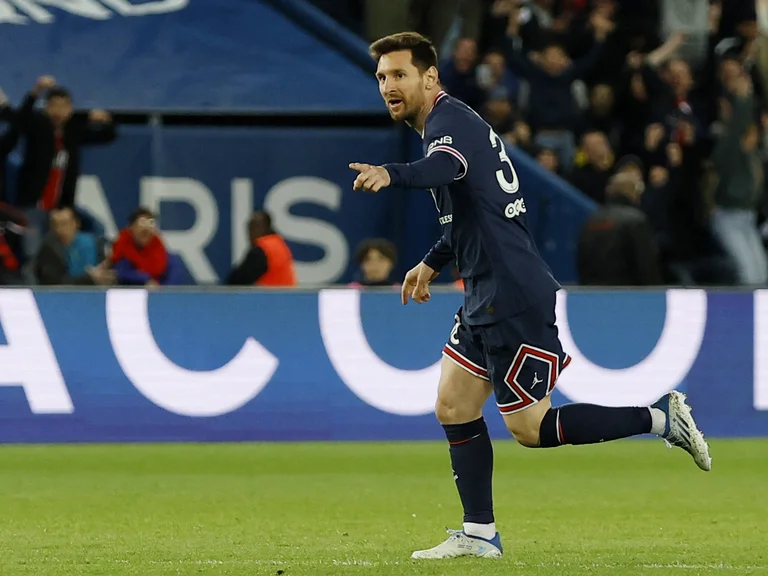 El impresionante gol de Lionel Messi que le dio el título al PSG en la Ligue 1