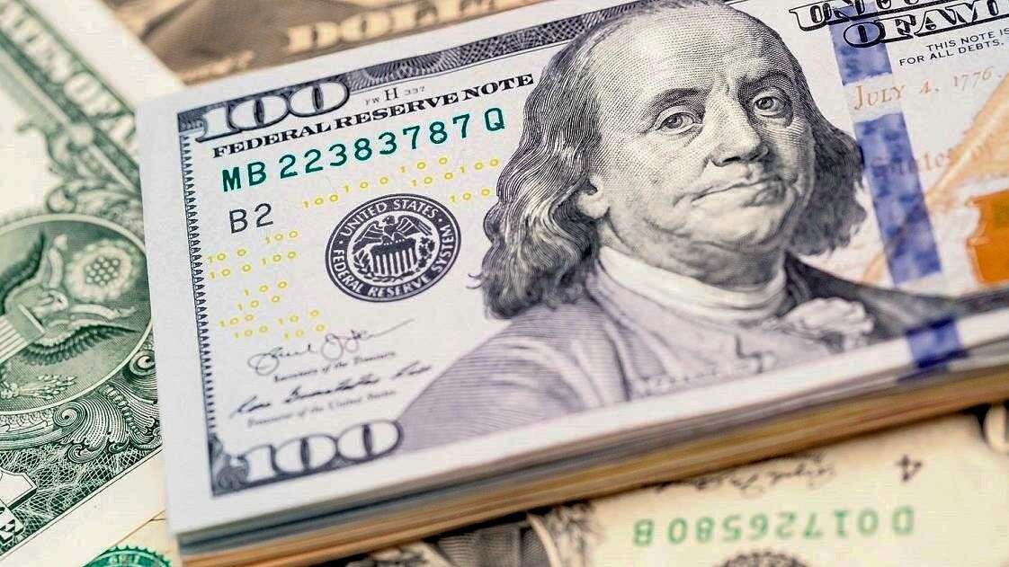 El dólar blue se mantiene por encima de los $200