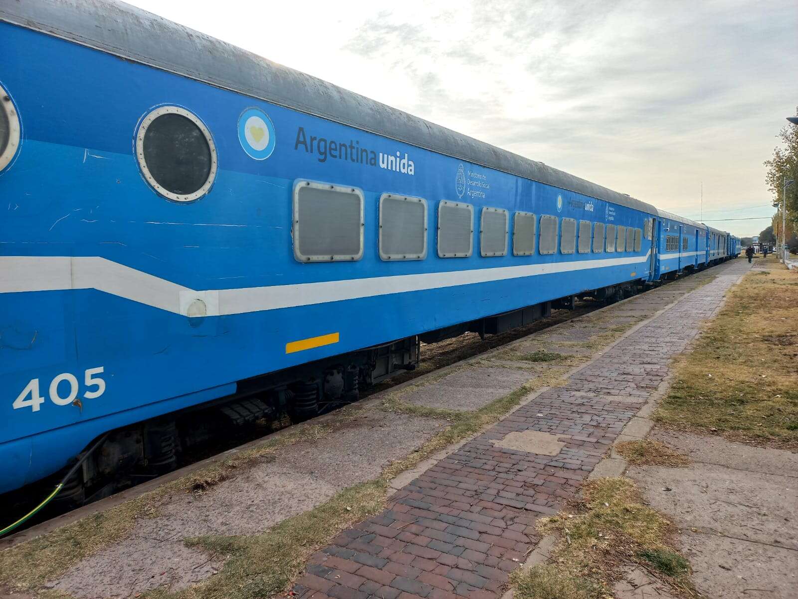 Con espectáculos artísticos, despiden al Tren Sanitario