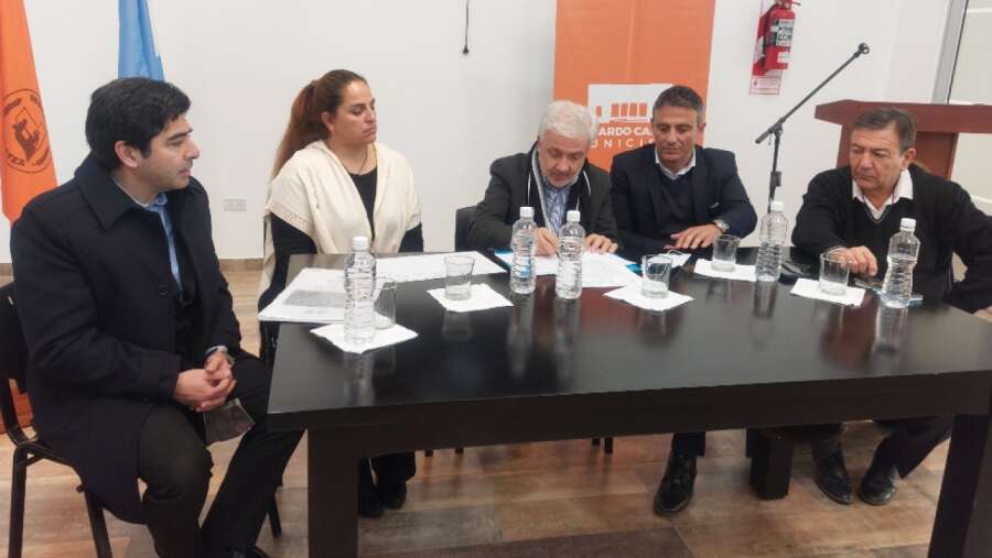 Eduardo Castex: Licitaron la obra de ampliación de la red cloacal