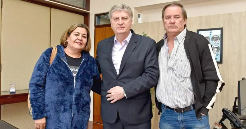El abuelo de Lucio Dupuy fue recibido por el gobernador Ziliotto: “Lo conozco a Sergio y si habla, va derecho”