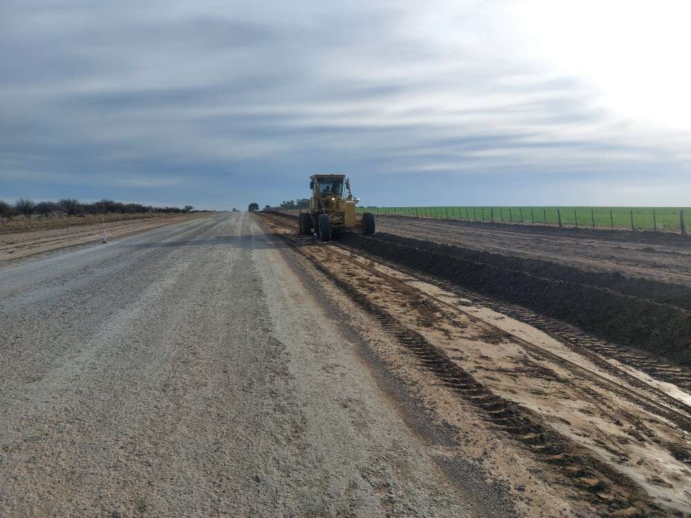 Inició la obra de repavimentación y ensanchamiento de la ruta provincial NÂº20