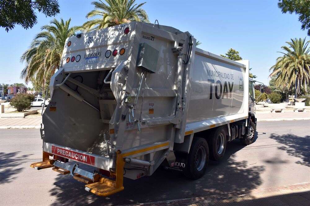 Toay: Se reanudó el servicio de recolección de residuos