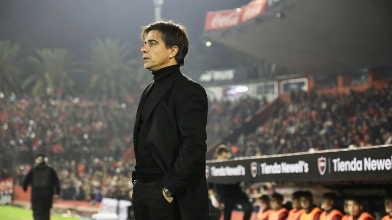 Javier Sanguinetti ya no es más técnico de Newell’s