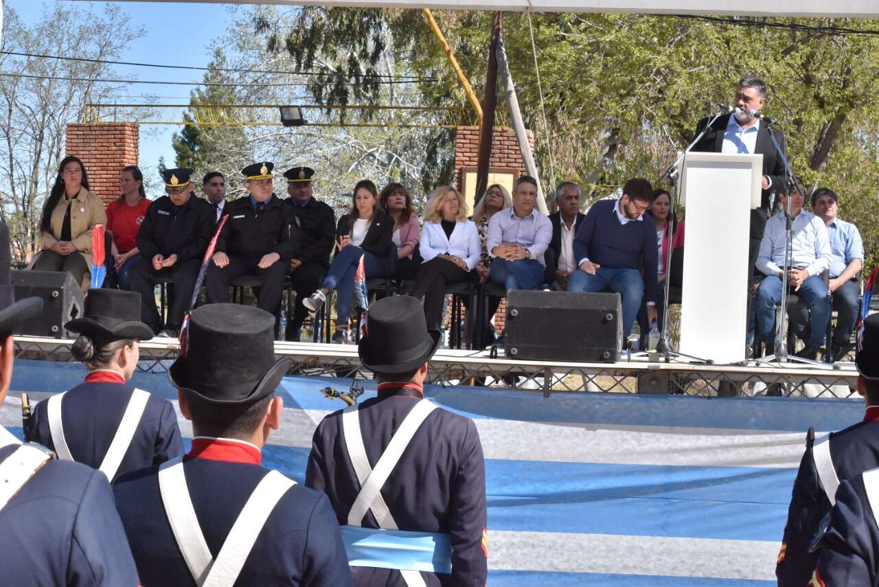 La Adela: Festejos por el aniversario 113Âº de la localidad