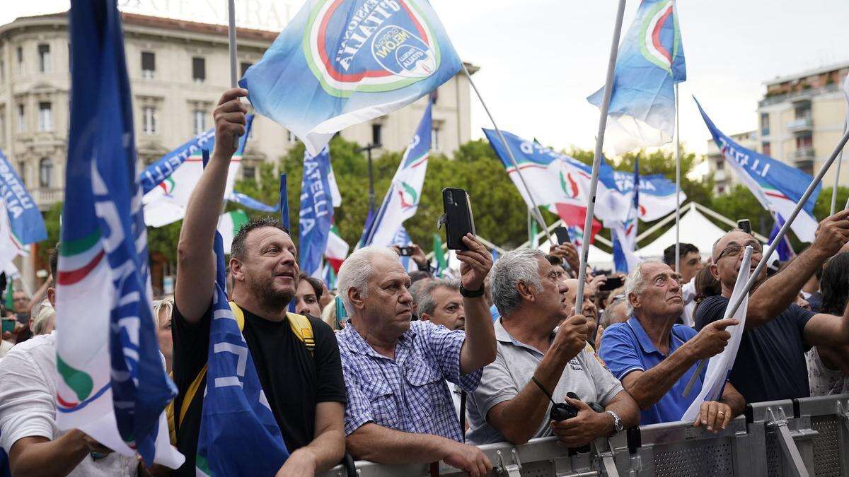 Italia: Domingo de elecciones y la ultraderecha se encamina al triunfo