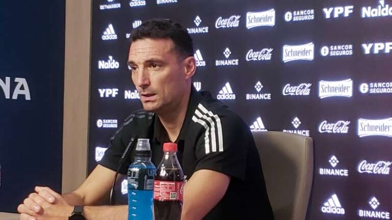 Fútbol: En estos dos amistosos, Scaloni buscará “algo diferente” que le pueda servir para el Mundial