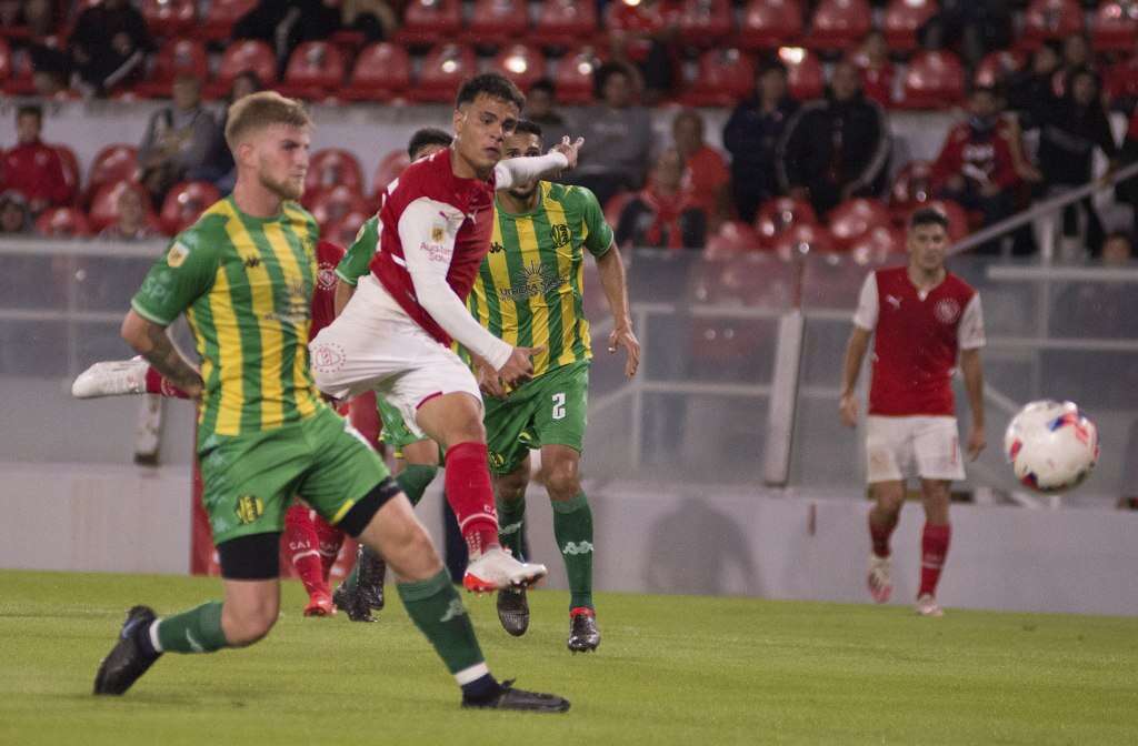 Fútbol: Independiente volvió al triunfo frente a Aldosivi en la Liga Profesional
