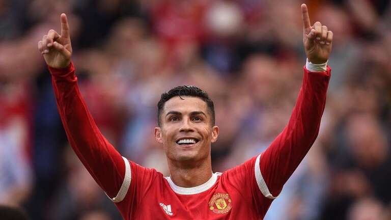 Fútbol: Cristiano Ronaldo volvería a Italia en 2023 a jugar a un equipo donde brilló Maradona
