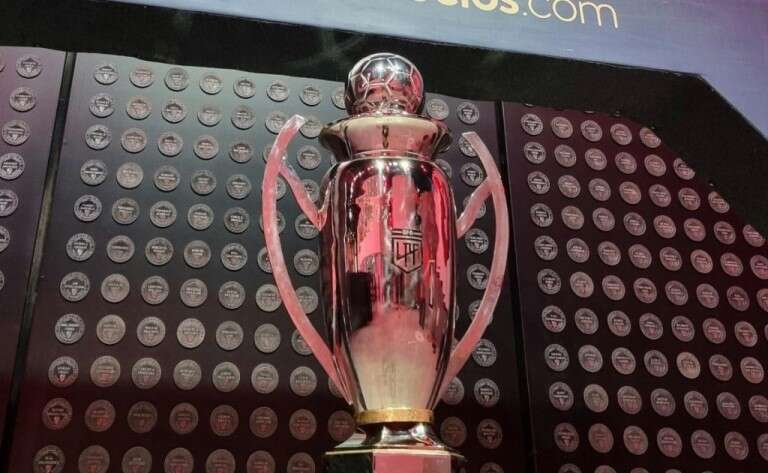 Fútbol: Se confirmó el horario simultaneo de los tres partidos que pueden definir el título