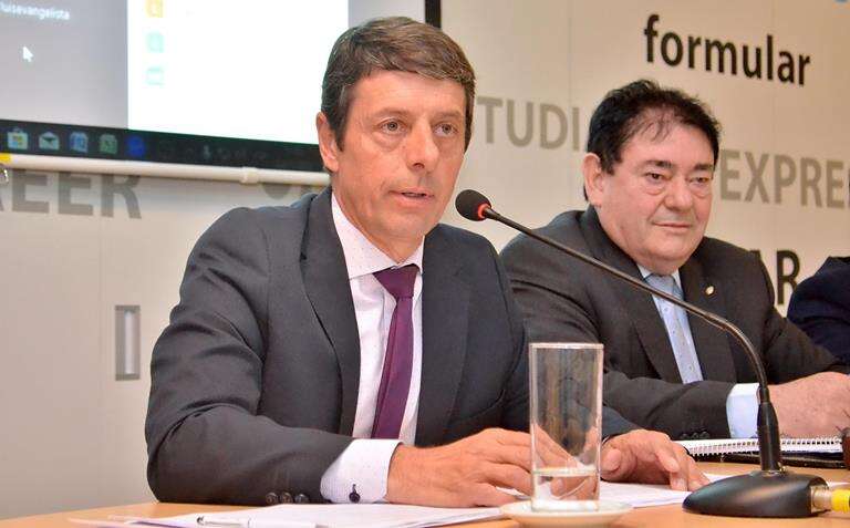 Rauschenberger pasó por Diputados para analizar el presupuesto 2023 en su área el cual llega a 1.386 millones de pesos