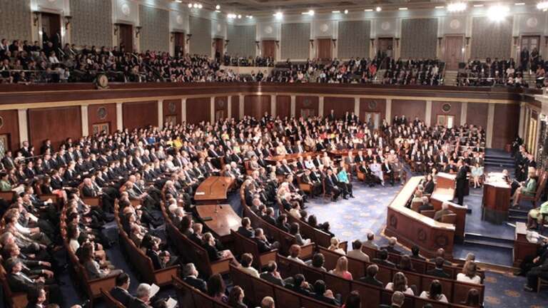 Estados Unidos: Los republicanos se acercan a la mayoría en la Cámara Baja del Congreso