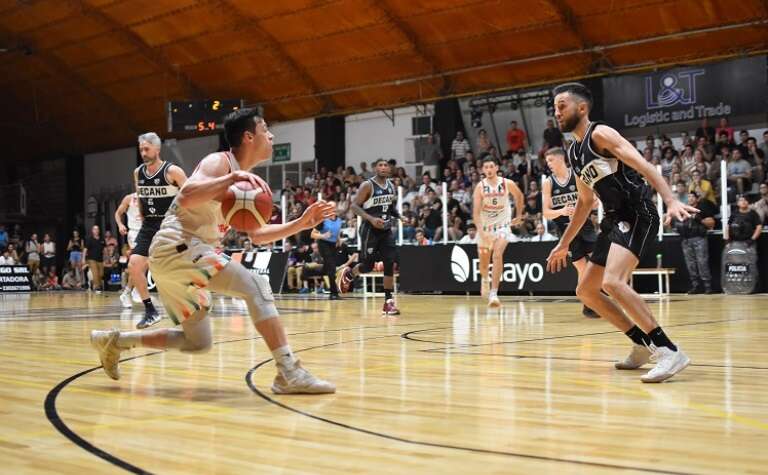 Básquetbol: Pico FBC cayó ante Ciclista Juninense por la Liga Argentina