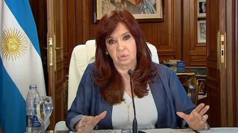 Cristina dijo que la condenó una “mafia judicial” y anunció que no será candidata en 2023