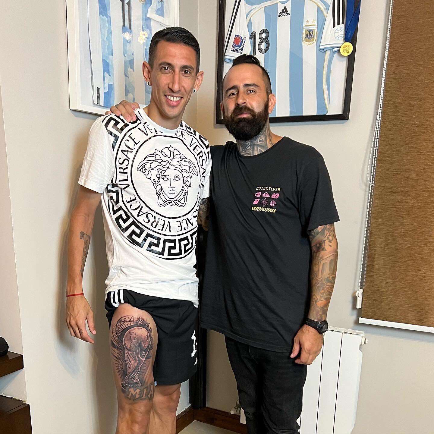 Qatar 2022: Ãngel Dí María fue el primero en tatuarse la Copa del Mundo