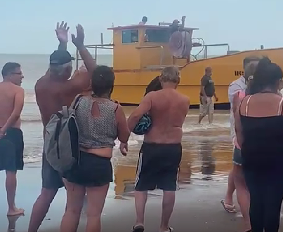 Así llegaron a la costa los pampeanos rescatados en Monte Hermoso