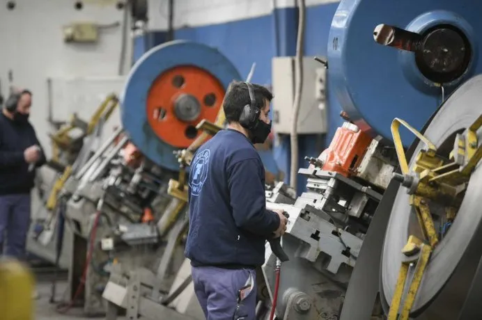 Las ventas minoristas cayeron 1,7% interanual en noviembre