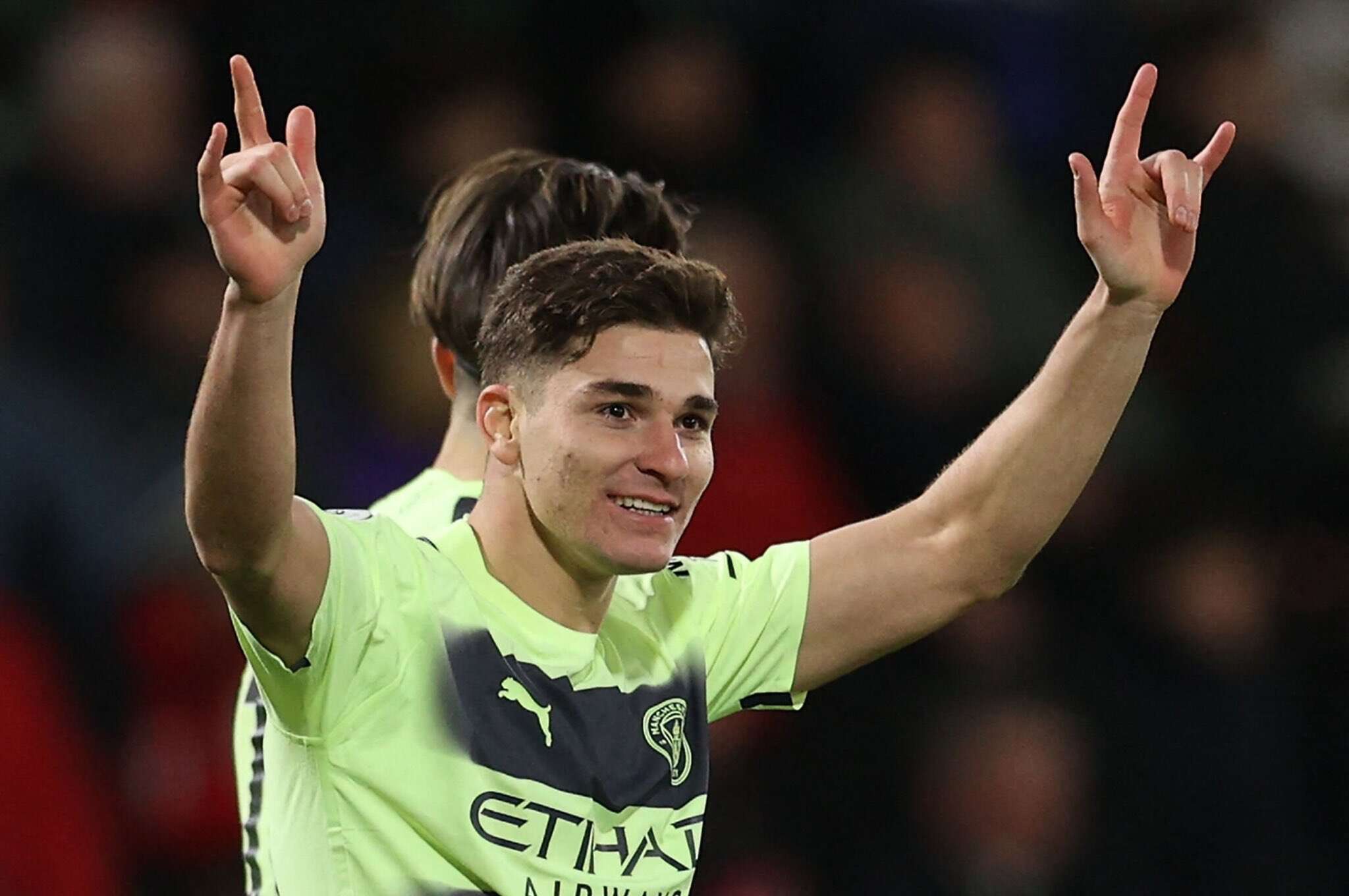 Fútbol: Gol de Julián Ãlvarez y debut de Perrone en la goleada del Manchester City