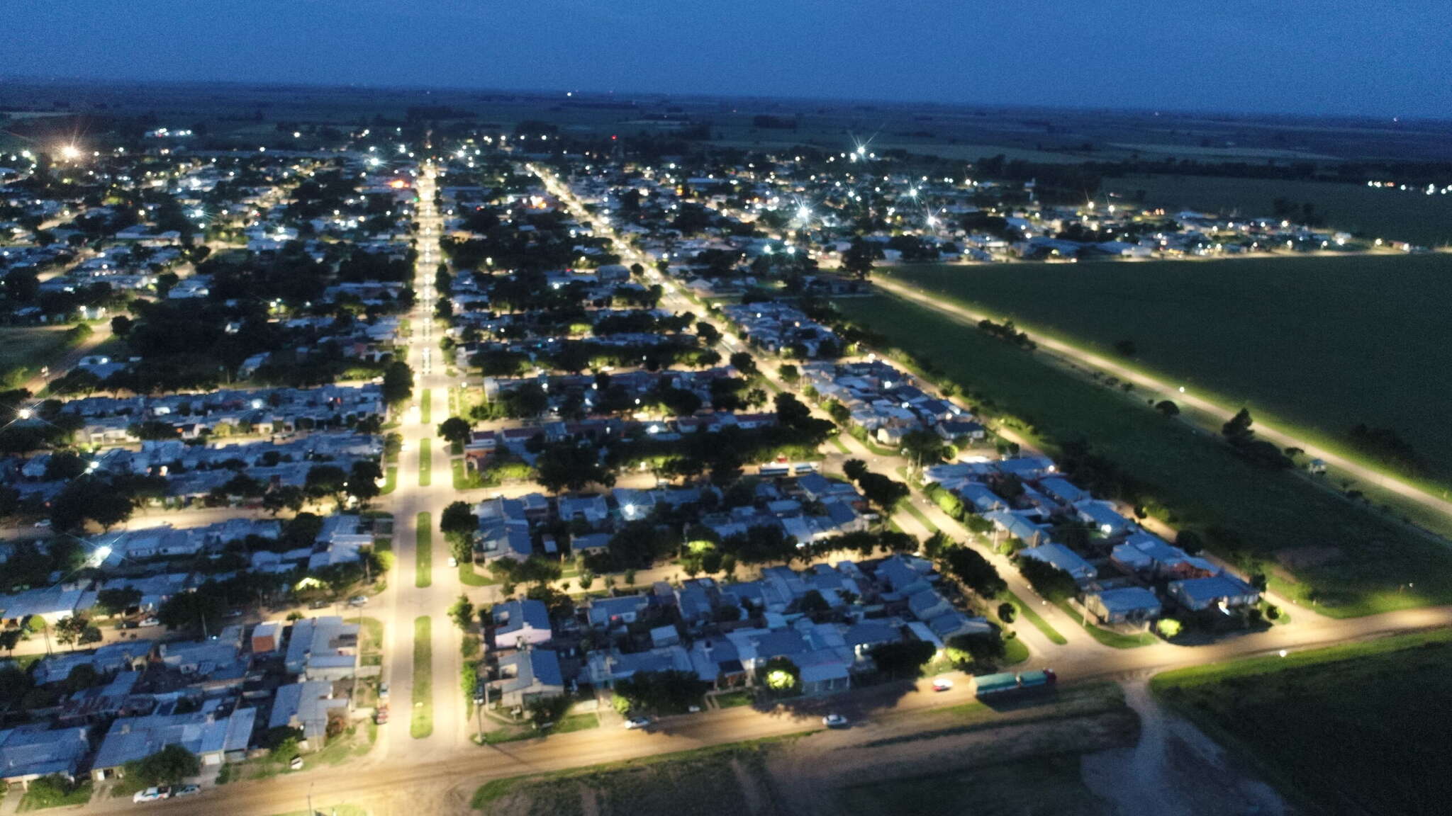 Entregaron más luminarias LED y 4 localidades completaron el cupo asignado