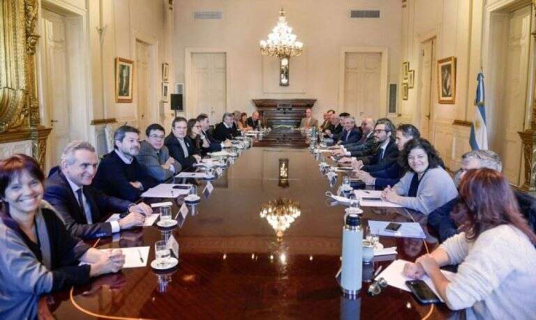 El Gobierno oficializó el canje de bonos para organismos públicos Â¿qué dice el decreto?