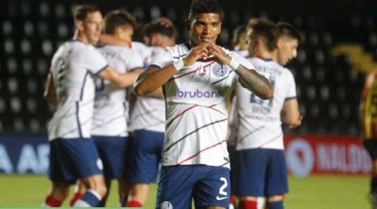 Fútbol: San Lorenzo le ganó a Sarmiento de Resistencia en su debut en la Copa Argentina