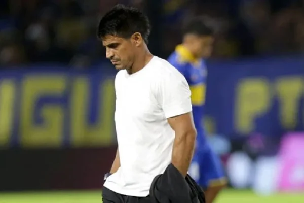 Fútbol: Ibarra dejó de ser el entrenador de Boca Juniors