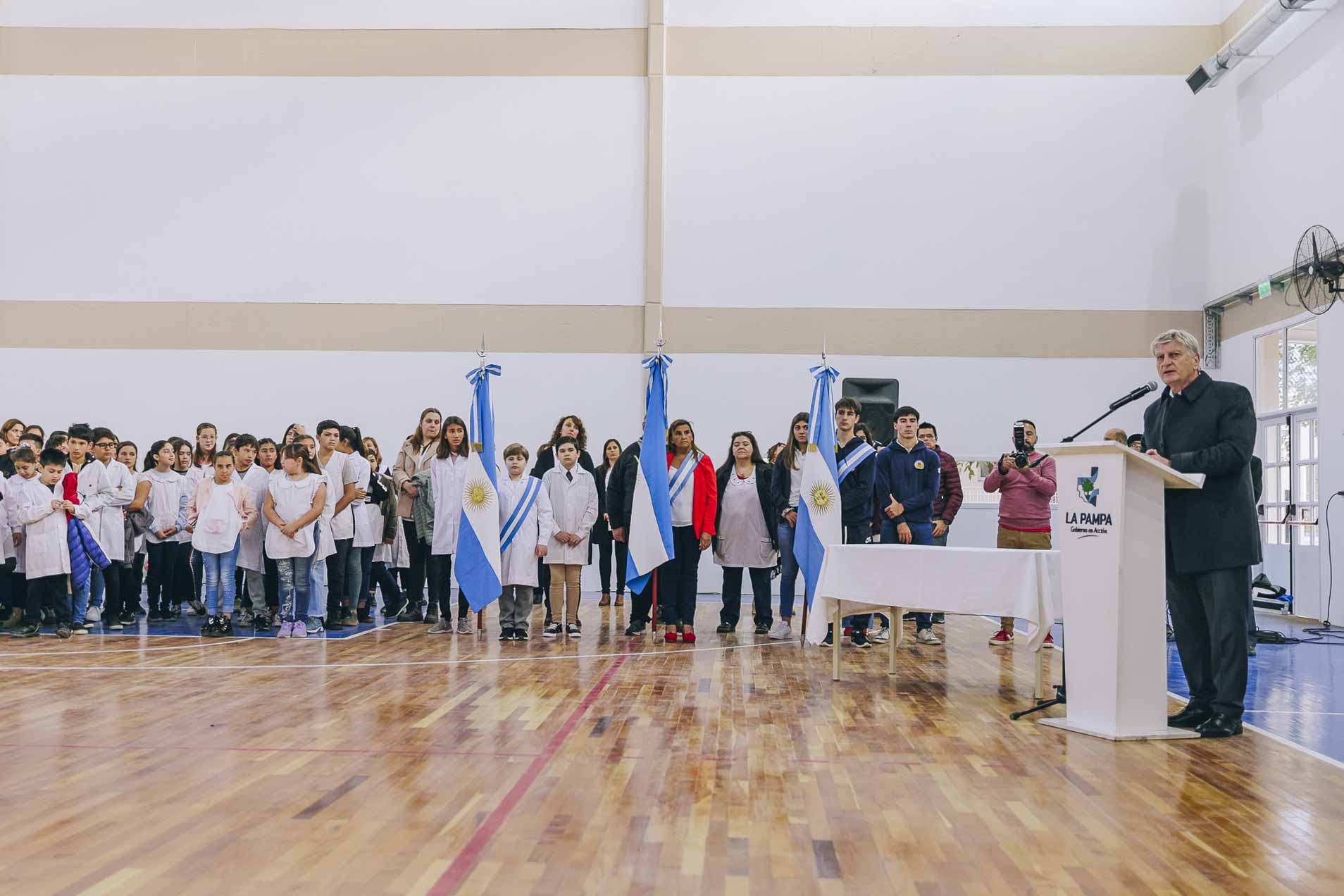 Miguel Riglos: Ziliotto inauguró el SUM de la Escuela NÂº 91 y refacciones en ese establecimiento y el JIN NÂ° 13