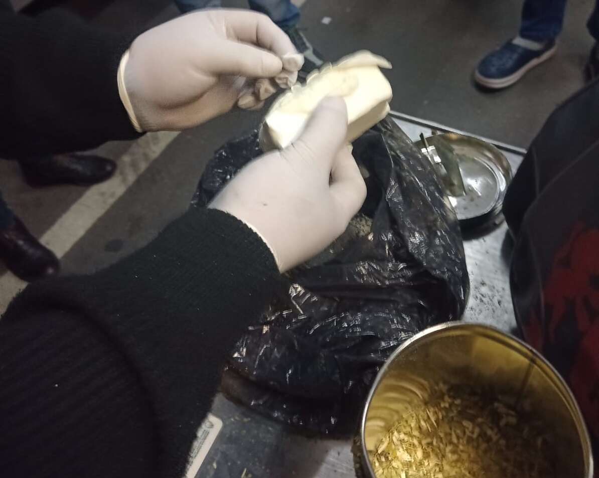 Santa Rosa: Detienen a pasajero con más de 300 gramos de cocaína
