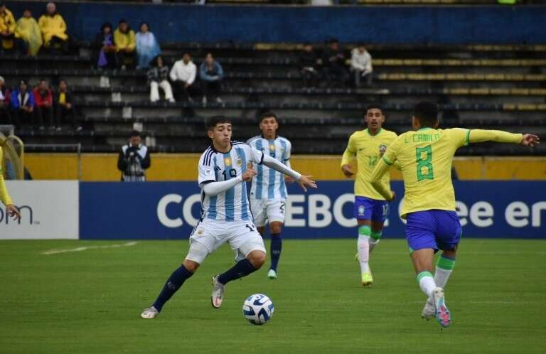 Fútbol: Argentina perdió en la última fecha ante Brasil en el Sudamericano Sub 17