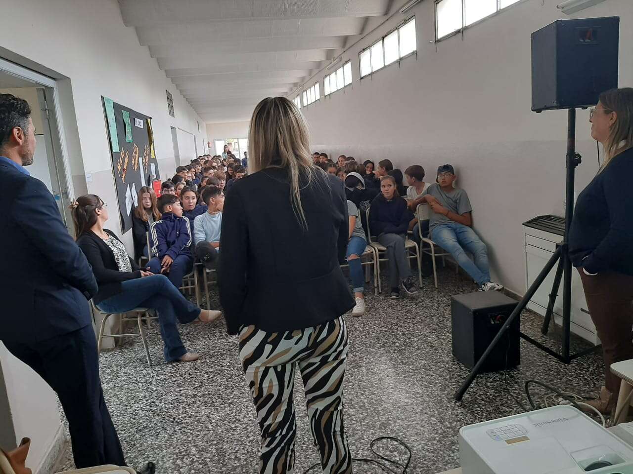 “Usen las redes sociales en forma responsable”