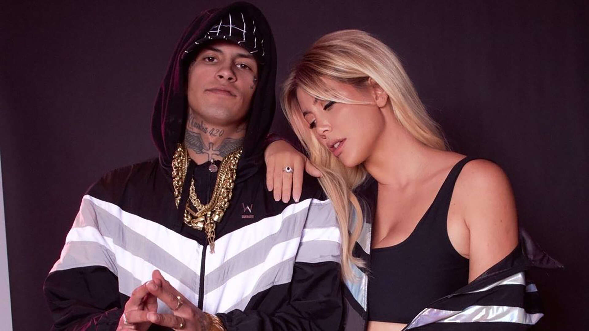 La noche alocada de Wanda Nara y L-Gante: show con dedicatoria, fiesta y un sugerente cambio de ropa