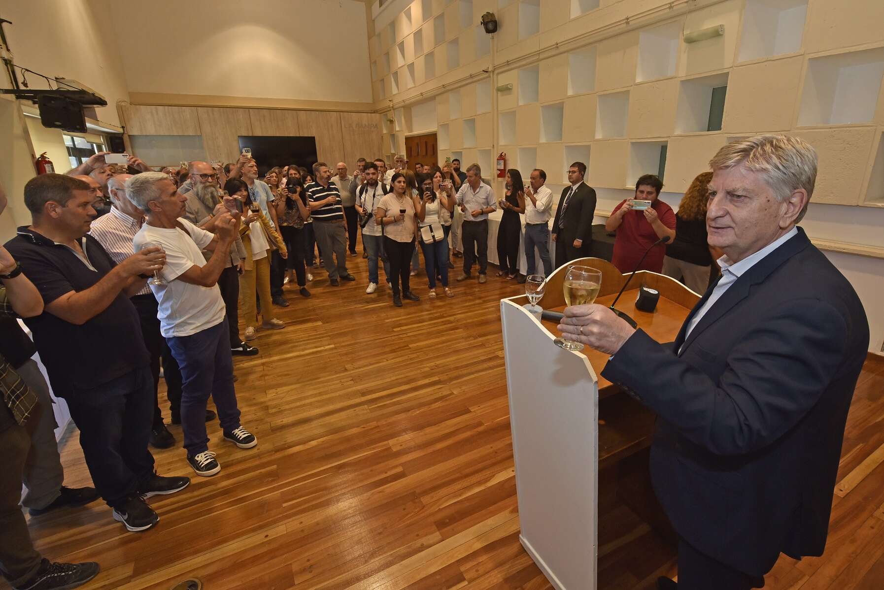 Ziliotto saludó al periodismo en su día
