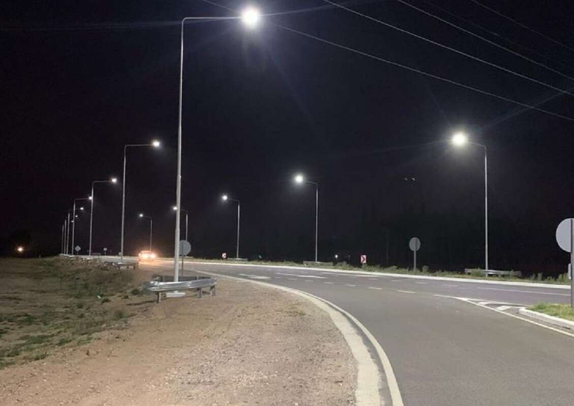Prosigue el plan de iluminación en cruces de rutas de La Pampa