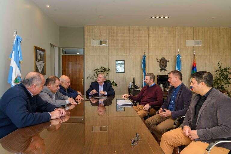 El gremio de Luz y Fuerza calificó como “histórico” el nuevo organigrama de APE en la provincia de La Pampa